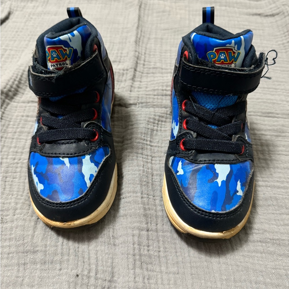Paw Patrol Light Up Sneakers 8C
